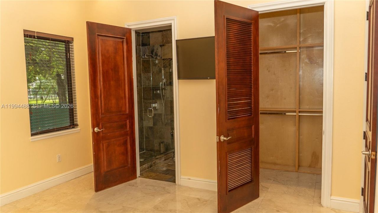 6200 SW 97th Ave , Miami, FL 33173 Photo