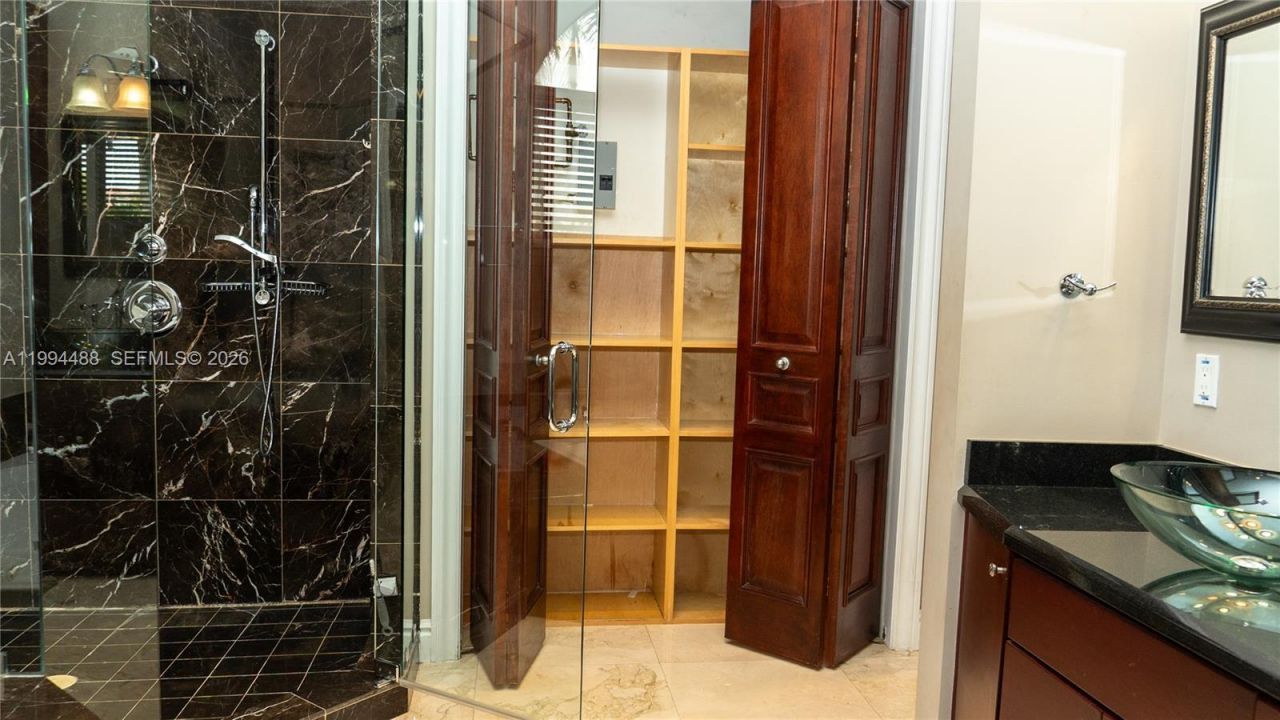 6200 SW 97th Ave , Miami, FL 33173 Photo