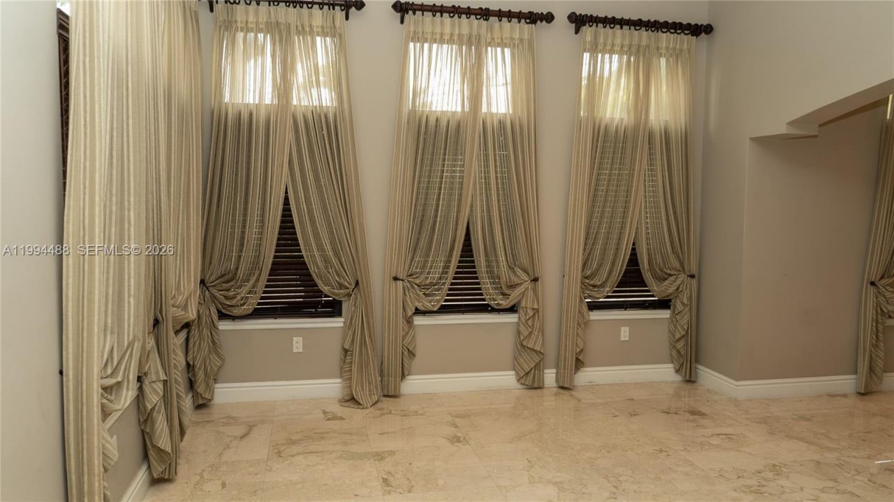 6200 SW 97th Ave , Miami, FL 33173 Photo