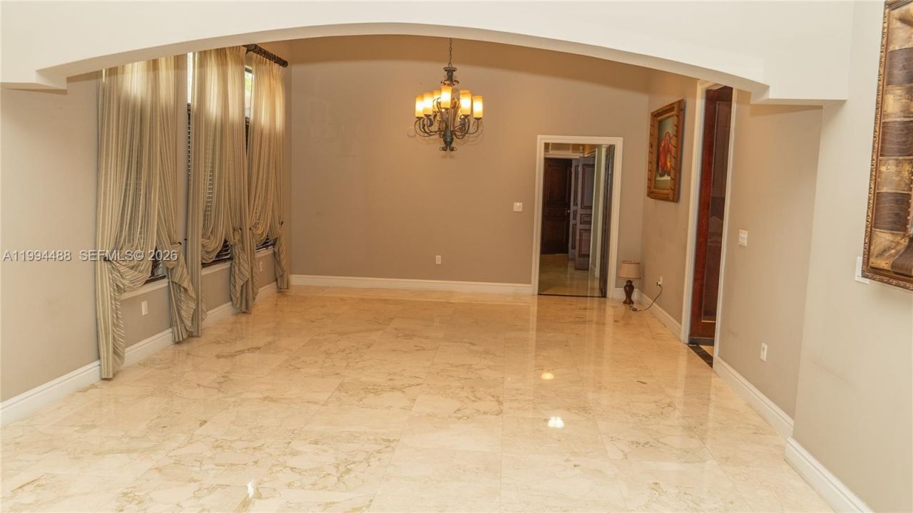 6200 SW 97th Ave , Miami, FL 33173 Photo