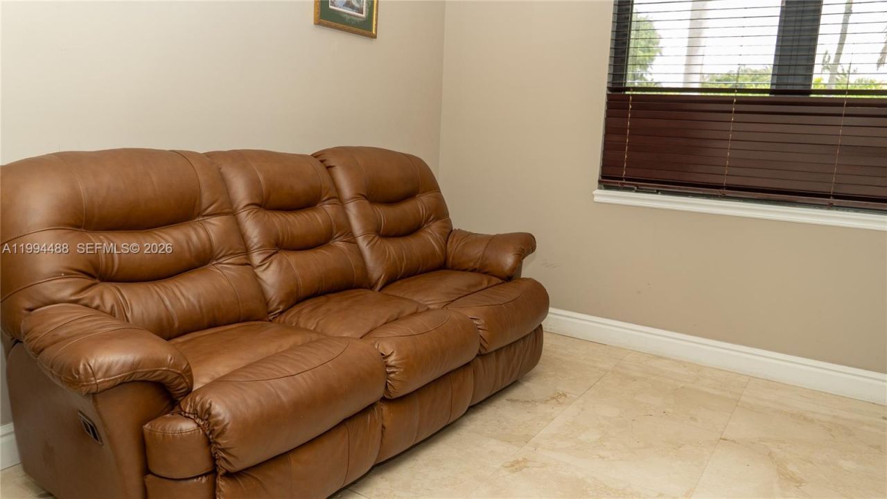 6200 SW 97th Ave , Miami, FL 33173 Photo