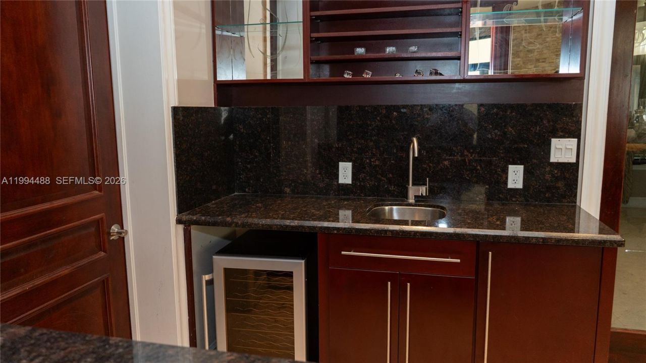 6200 SW 97th Ave , Miami, FL 33173 Photo