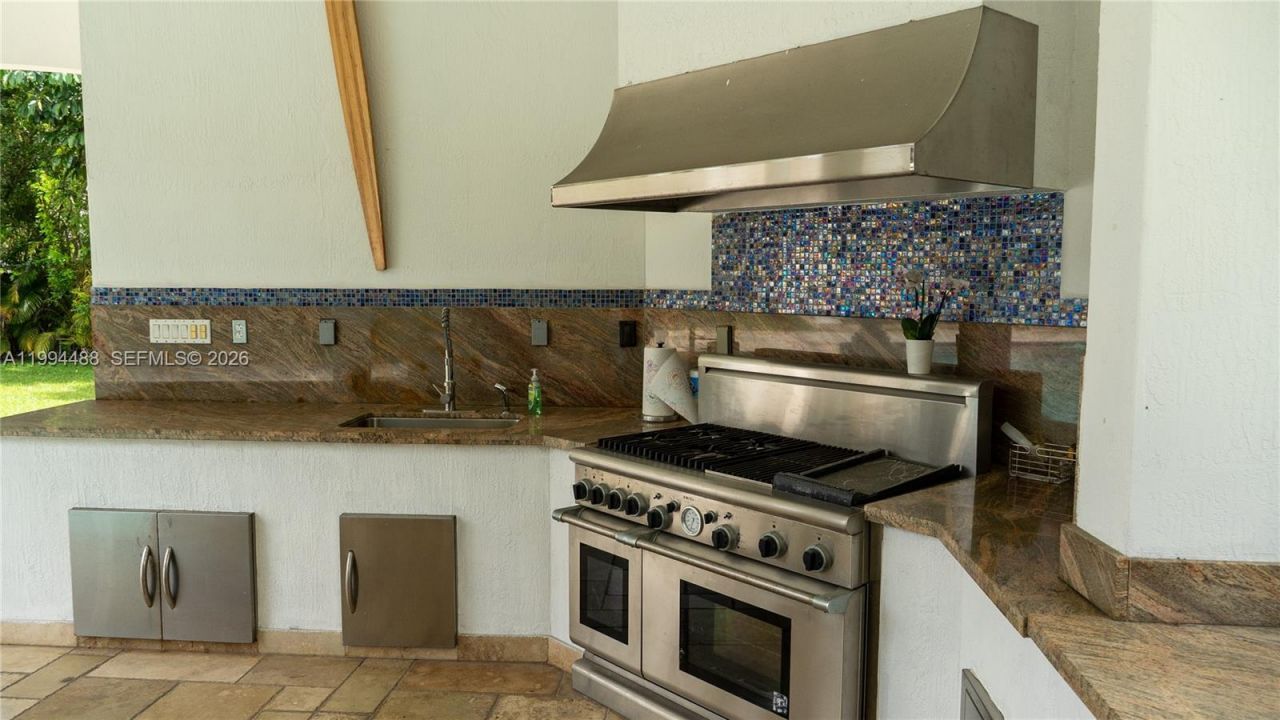 6200 SW 97th Ave , Miami, FL 33173 Photo