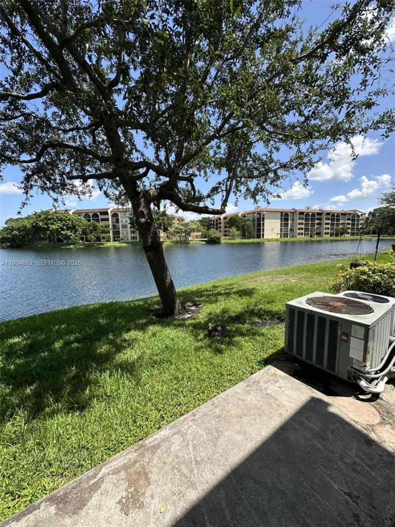 10003 Winding Lake Rd , Unit 103, Sunrise, FL 33351 Photo