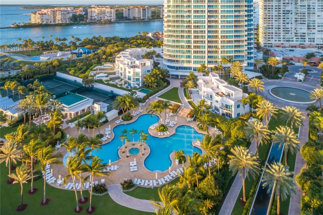 100 S Pointe Dr , Unit 610, Miami Beach, FL 33139 Photo