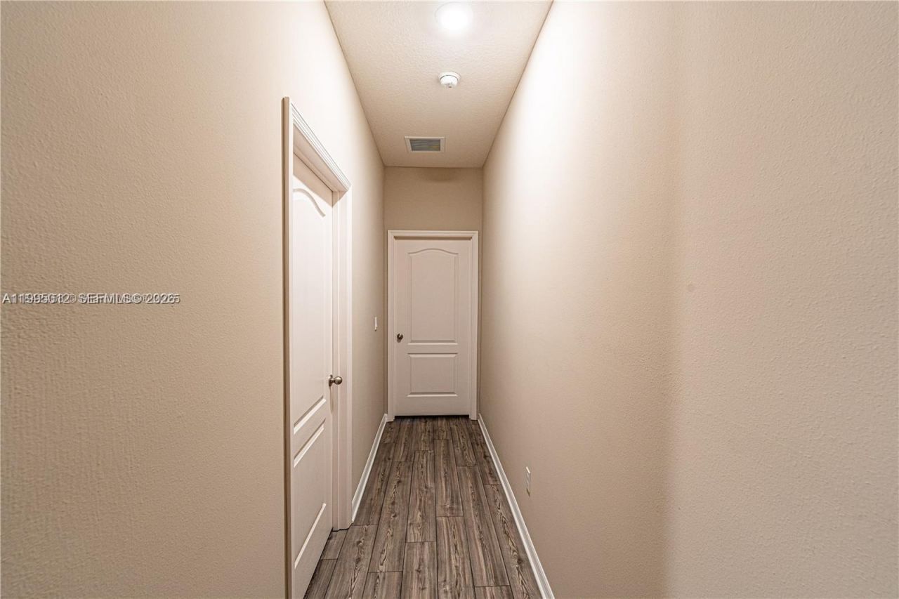 5204 Jovial Ct , Unit 5204, Fort Pierce, FL 34947 Photo