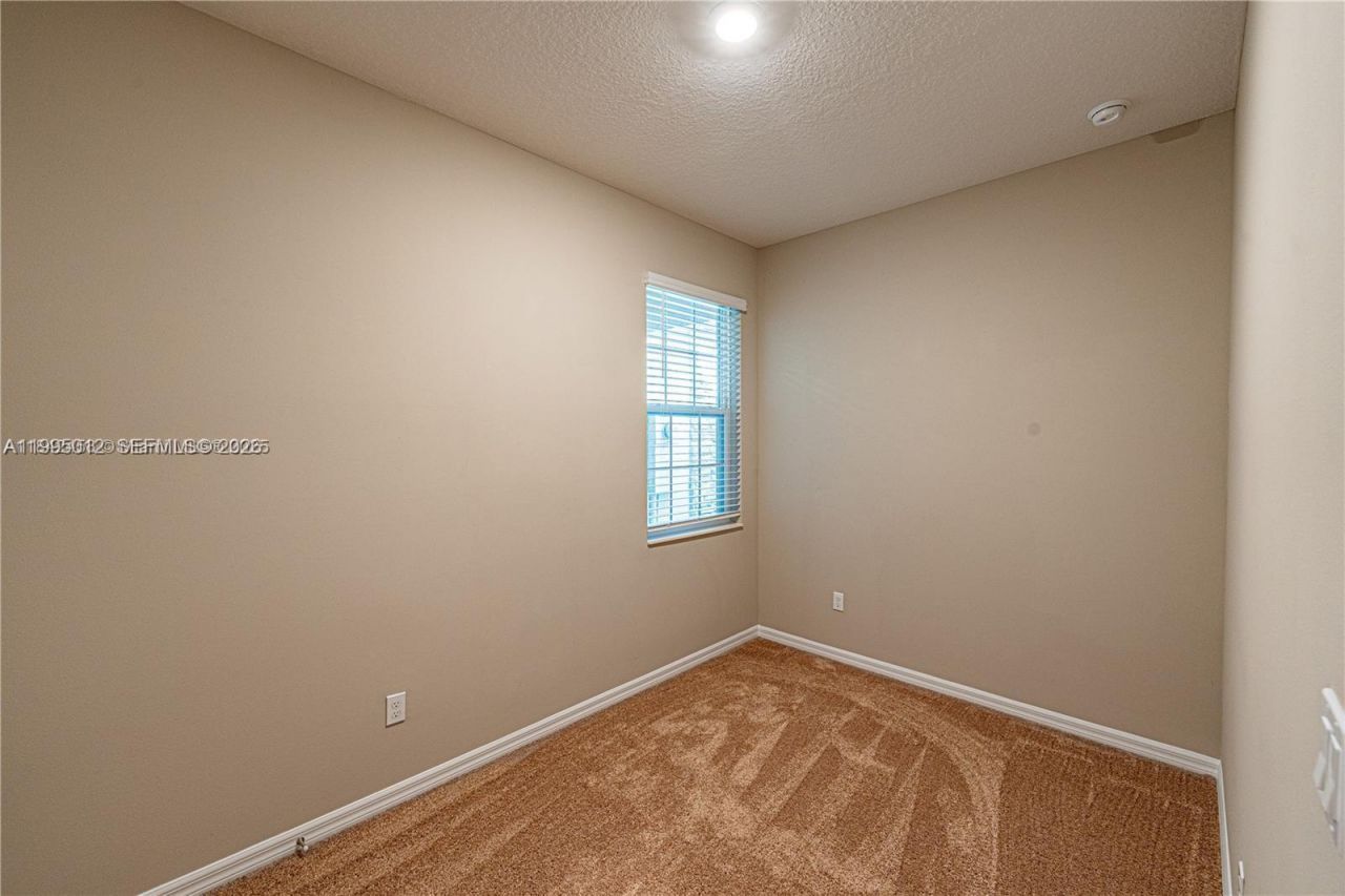 5204 Jovial Ct , Unit 5204, Fort Pierce, FL 34947 Photo