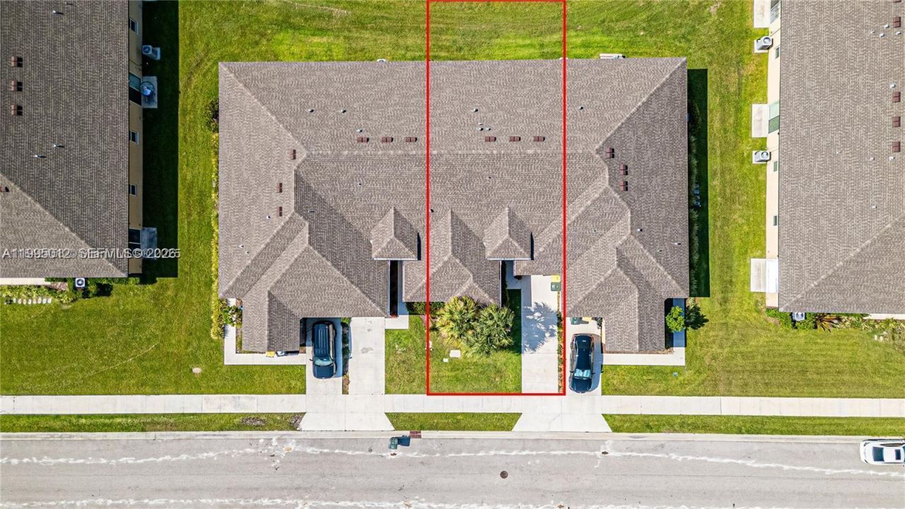 5204 Jovial Ct , Unit 5204, Fort Pierce, FL 34947 Photo