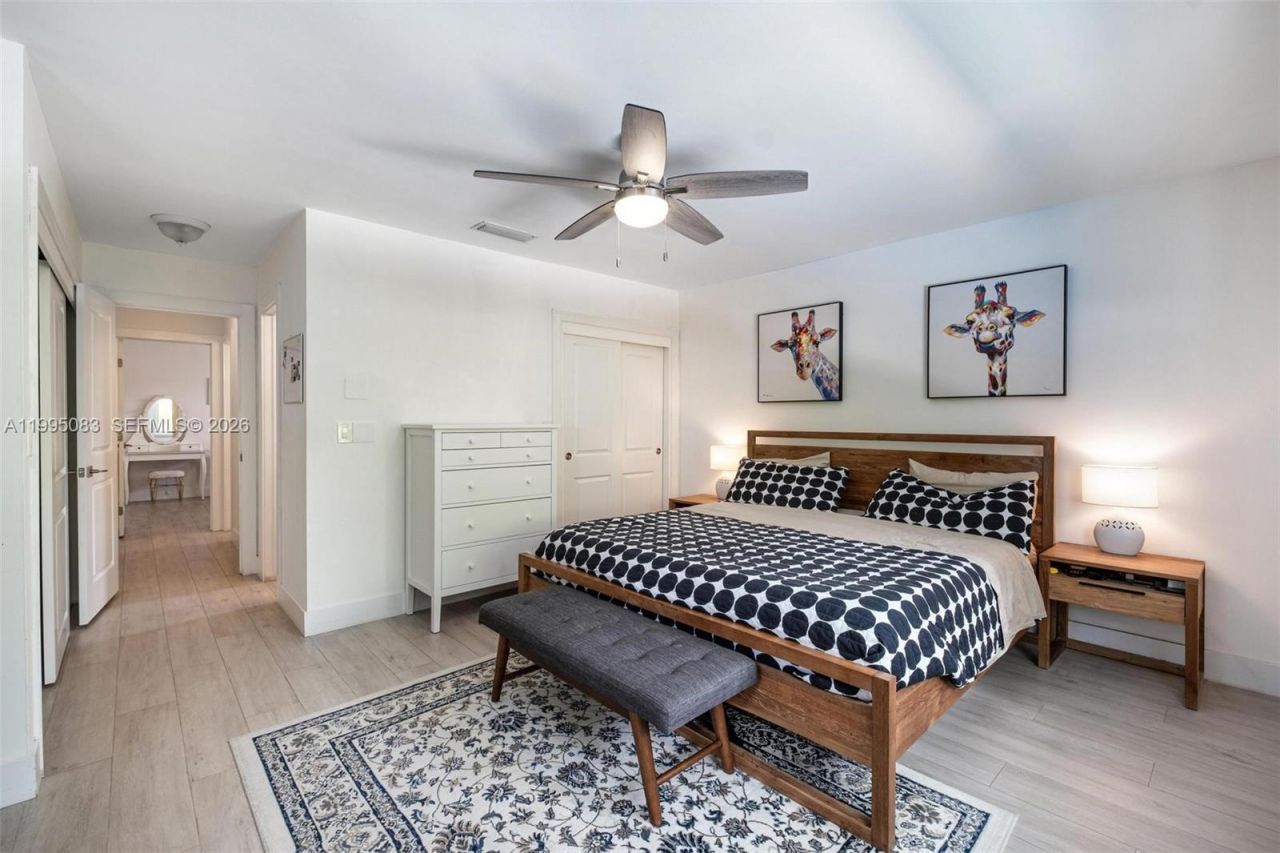 1437 Baracoa Ave , Coral Gables, FL 33146 Photo