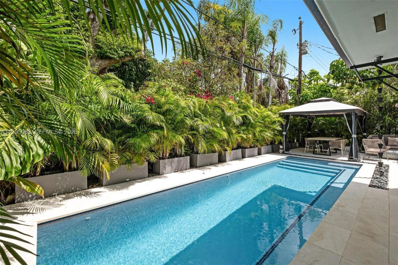 1437 Baracoa Ave , Coral Gables, FL 33146 Photo