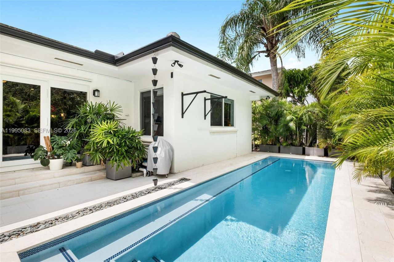 1437 Baracoa Ave , Coral Gables, FL 33146 Photo