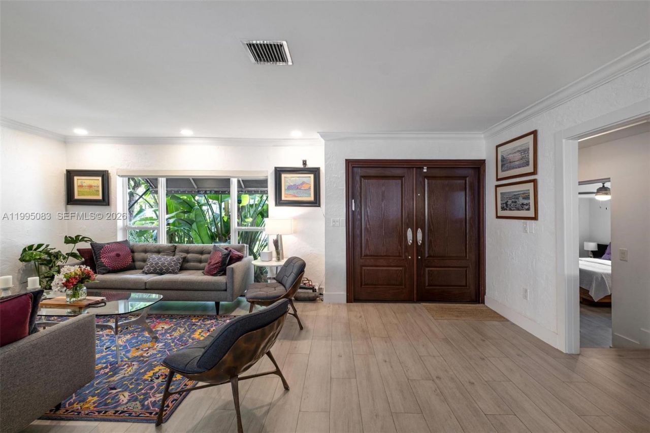 1437 Baracoa Ave , Coral Gables, FL 33146 Photo