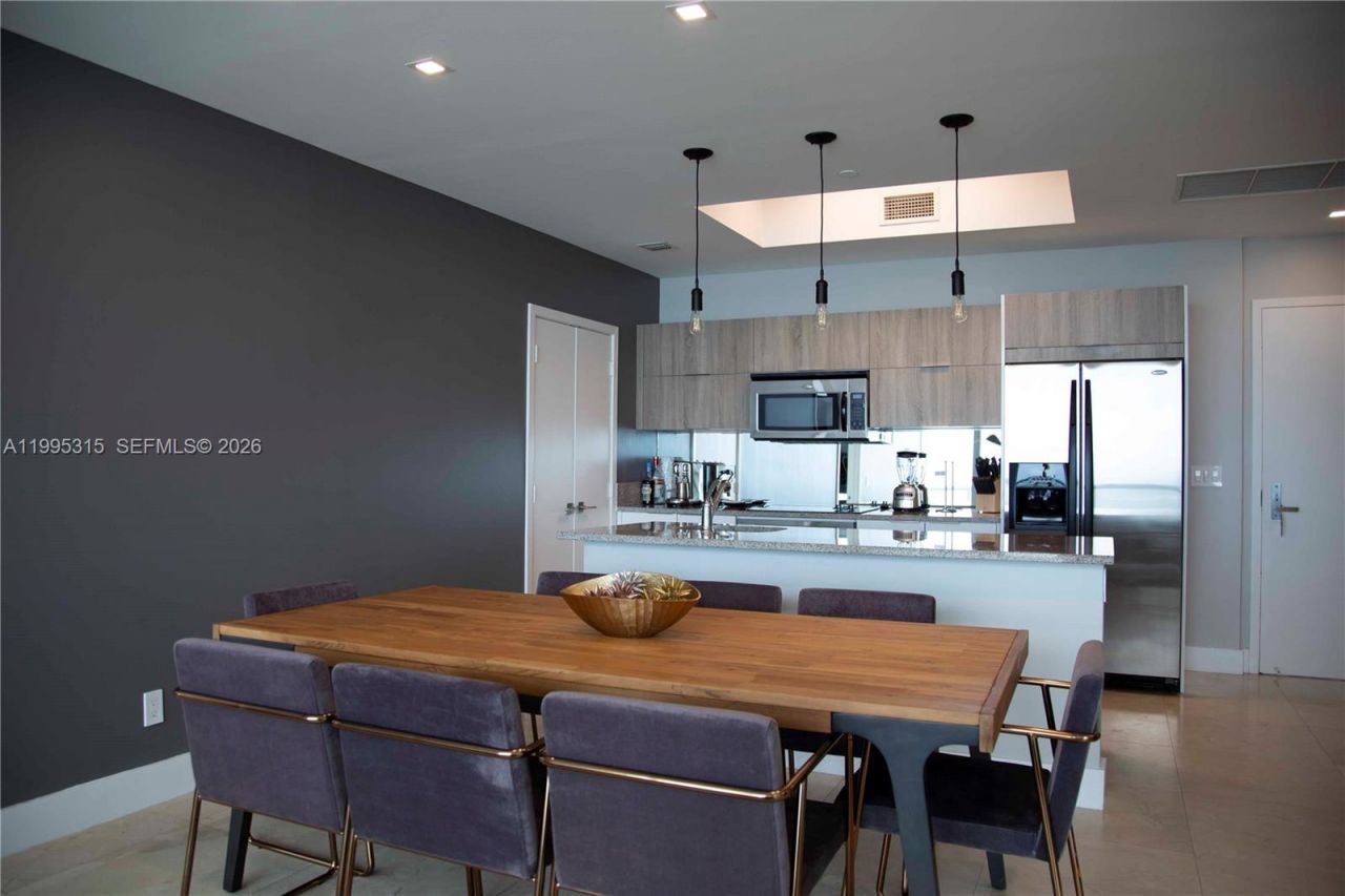 888 Biscayne Blvd , Unit 5207, Miami, FL 33132 Photo