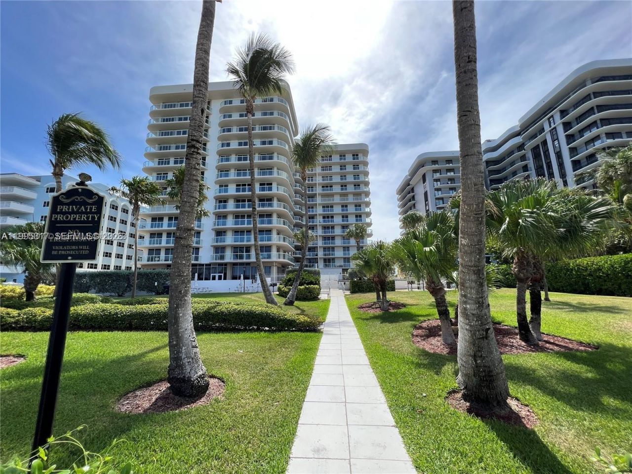 8855 Collins Ave. Oceanfront Direct , Unit 4C, Surfside, FL 33154 Photo