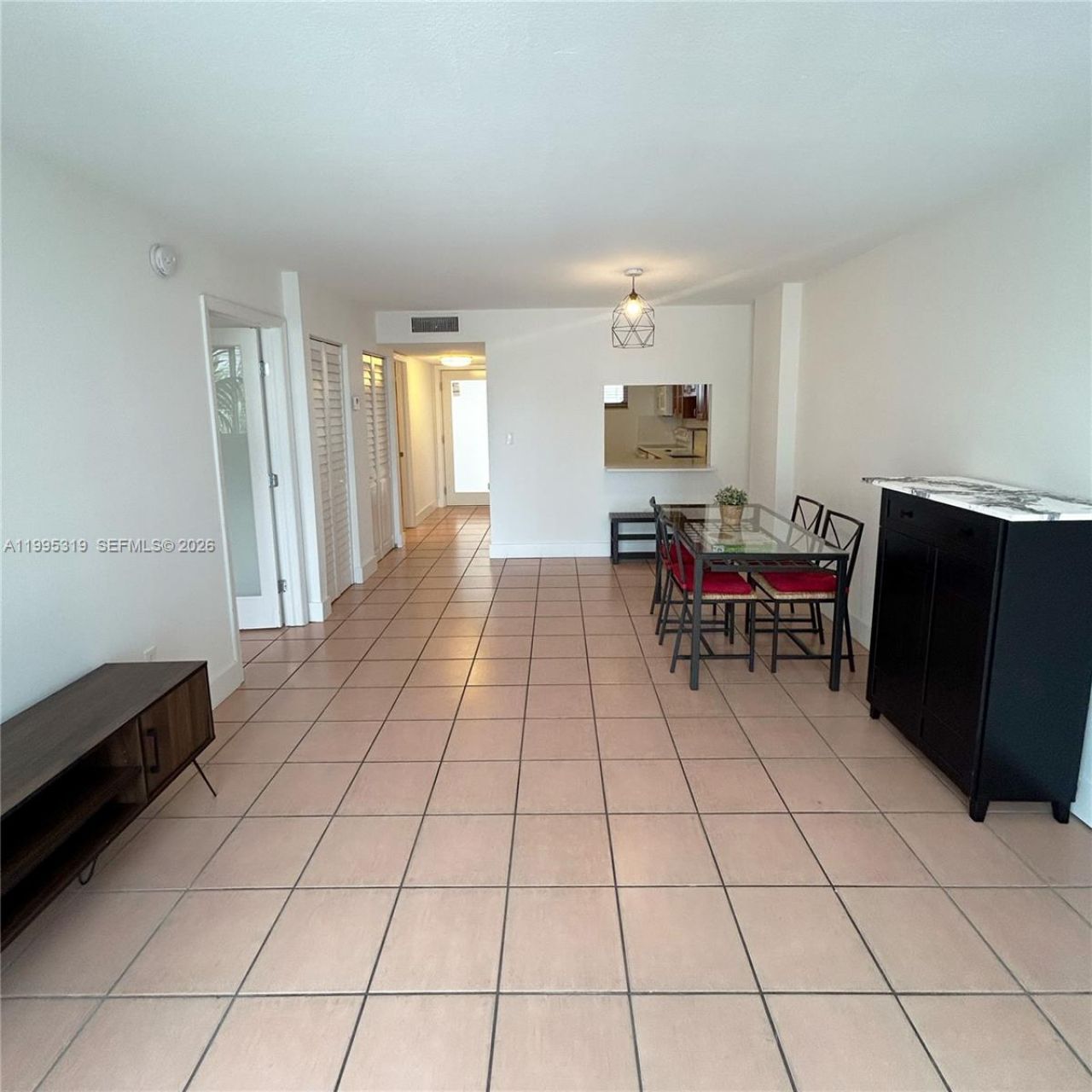 1665 Bay Rd , Unit 322, Miami Beach, FL 33139 Photo