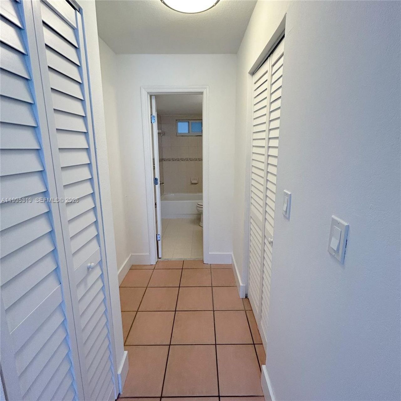1665 Bay Rd , Unit 322, Miami Beach, FL 33139 Photo