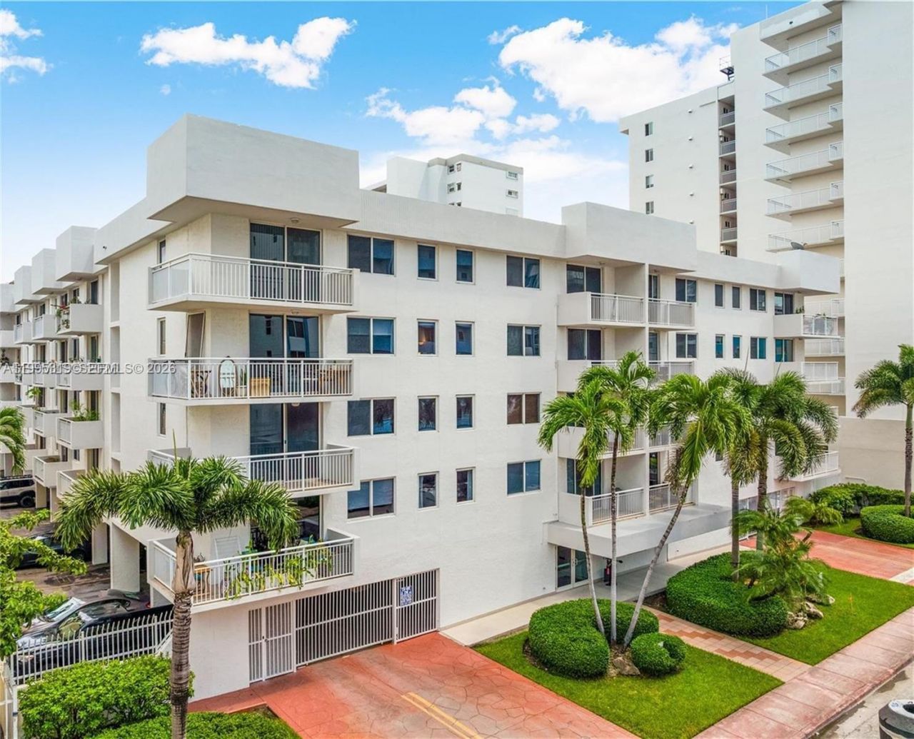 1665 Bay Rd , Unit 322, Miami Beach, FL 33139 Photo
