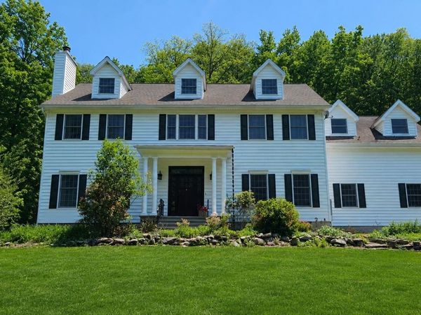 580 Oscawana Lake Road, Putnam Valley, NY 10579
