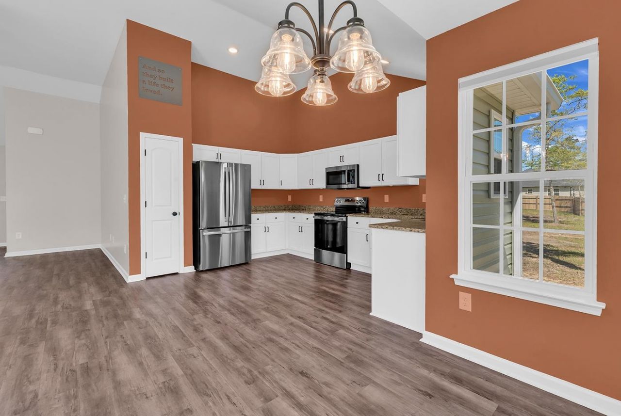 4706 Hamp-ned Rd. Photo 7