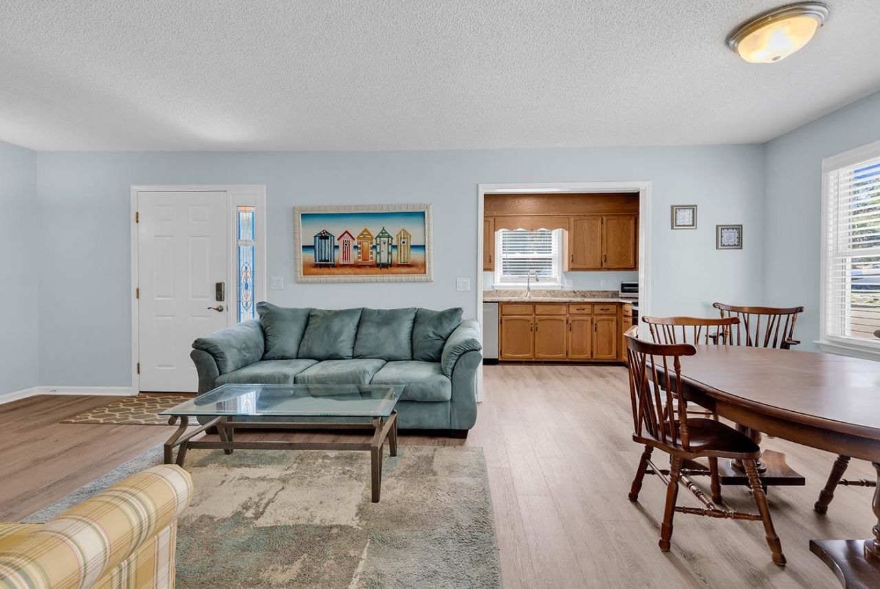 600 B 43rd Ave. S  Photo 16