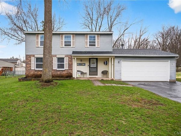 4267 Stepping Stone Lane, Liverpool, NY 13090