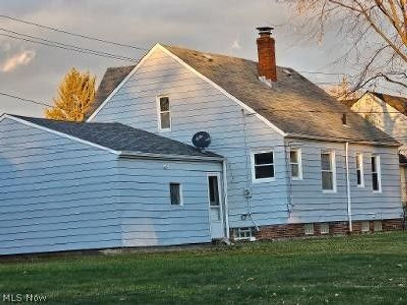 19812 Marvin Road, Warrensville Heights, OH 44128 Photo 14