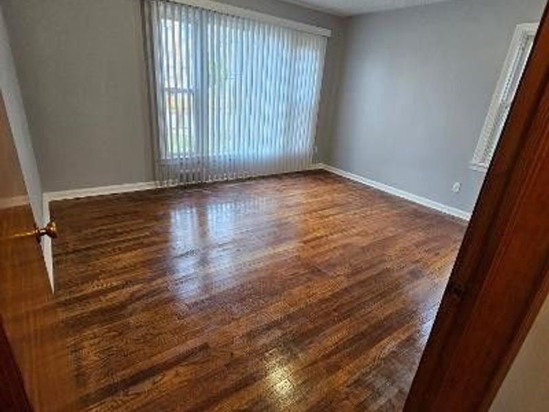 19812 Marvin Road, Warrensville Heights, OH 44128 Photo 5