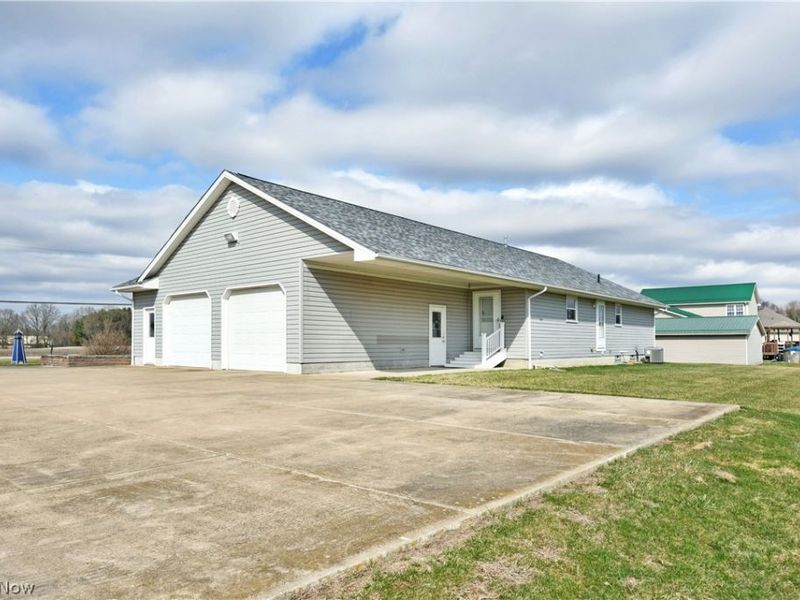 3391 Lyntz Townline Road SW, Warren, OH 44481 Photo 5