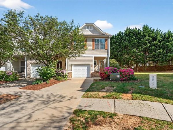4638 Beacon Ridge Lane , Flowery Branch, GA 30542