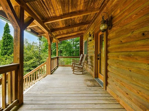 250 Meadow Lane, Talking Rock, GA 30175