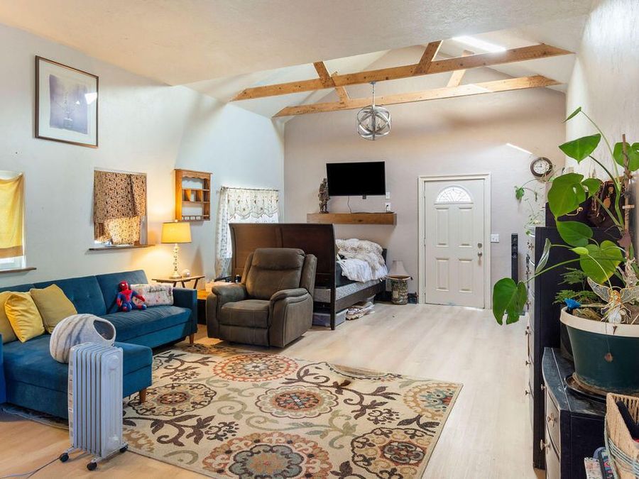 Property Image 36