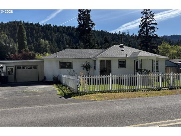 46788 SUNSET AVE, Westfir, OR 97492