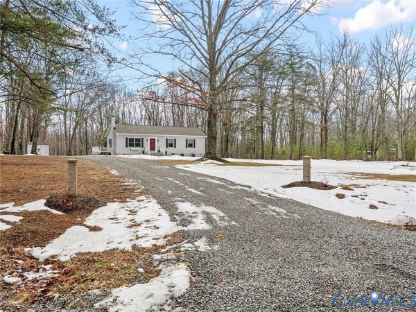 1339 Harris Creek Road , Louisa, VA 23093