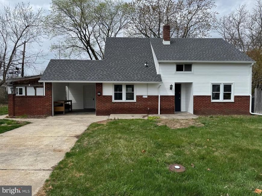 67 Horseshoe Lane, Levittown, PA 19055 Main Photo