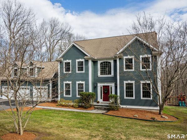 205 Blue Hills, Glastonbury, CT 06033