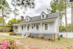 104 Tamwood Lane  photo 4