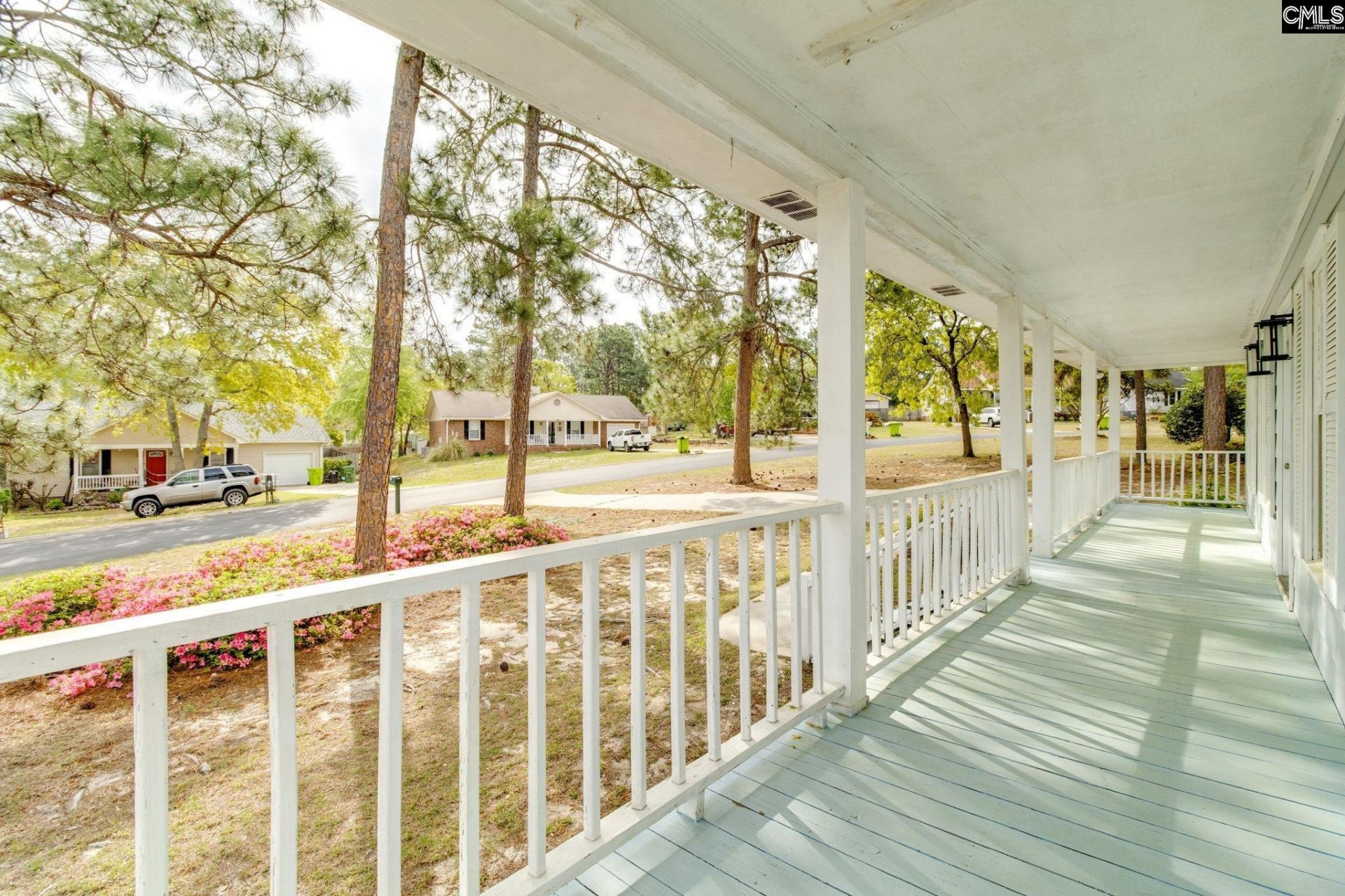 104 Tamwood Lane  Photo 5