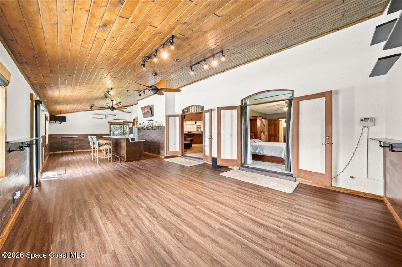 1335 S Carpenter Road, Titusville, FL 32796 Photo