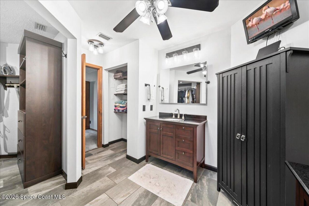 1335 S Carpenter Road, Titusville, FL 32796 Photo