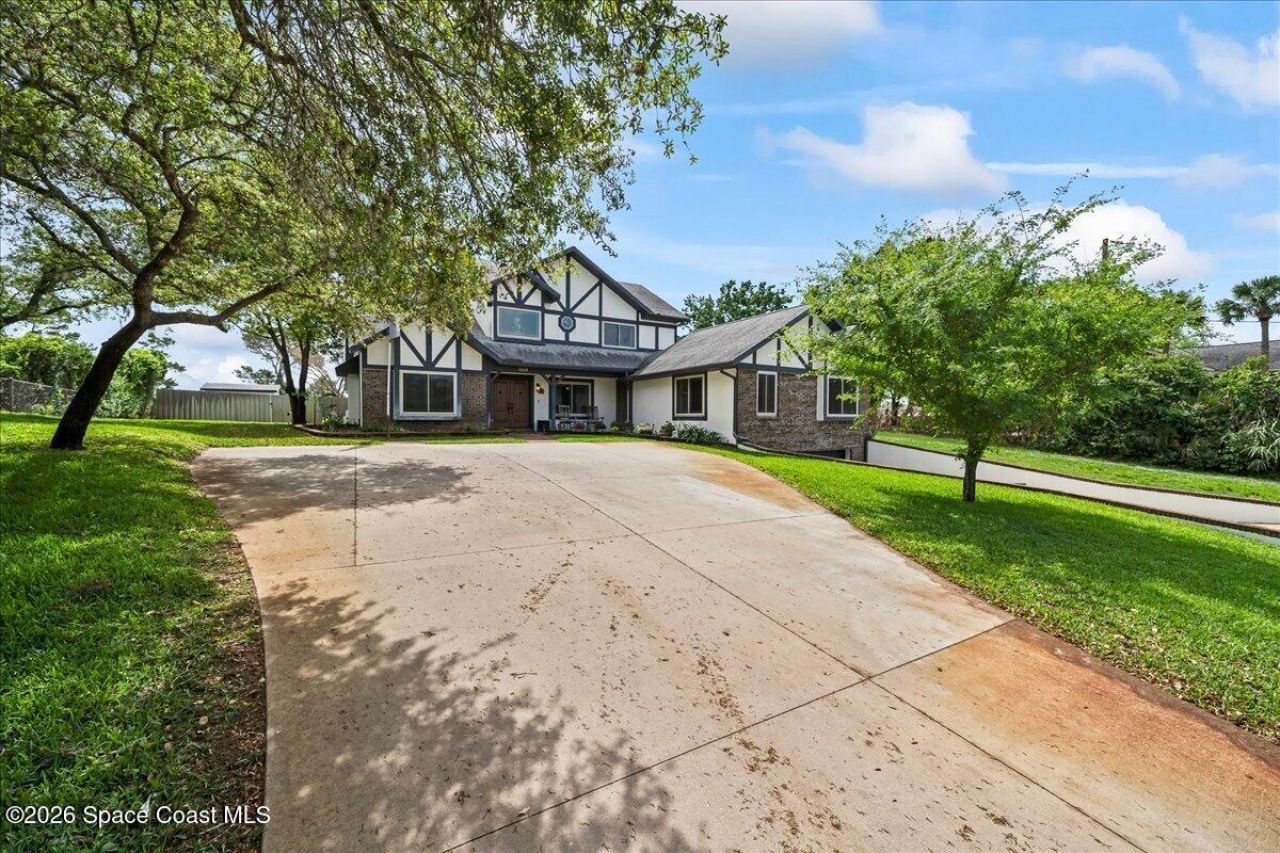 1335 S Carpenter Road, Titusville, FL 32796 Photo