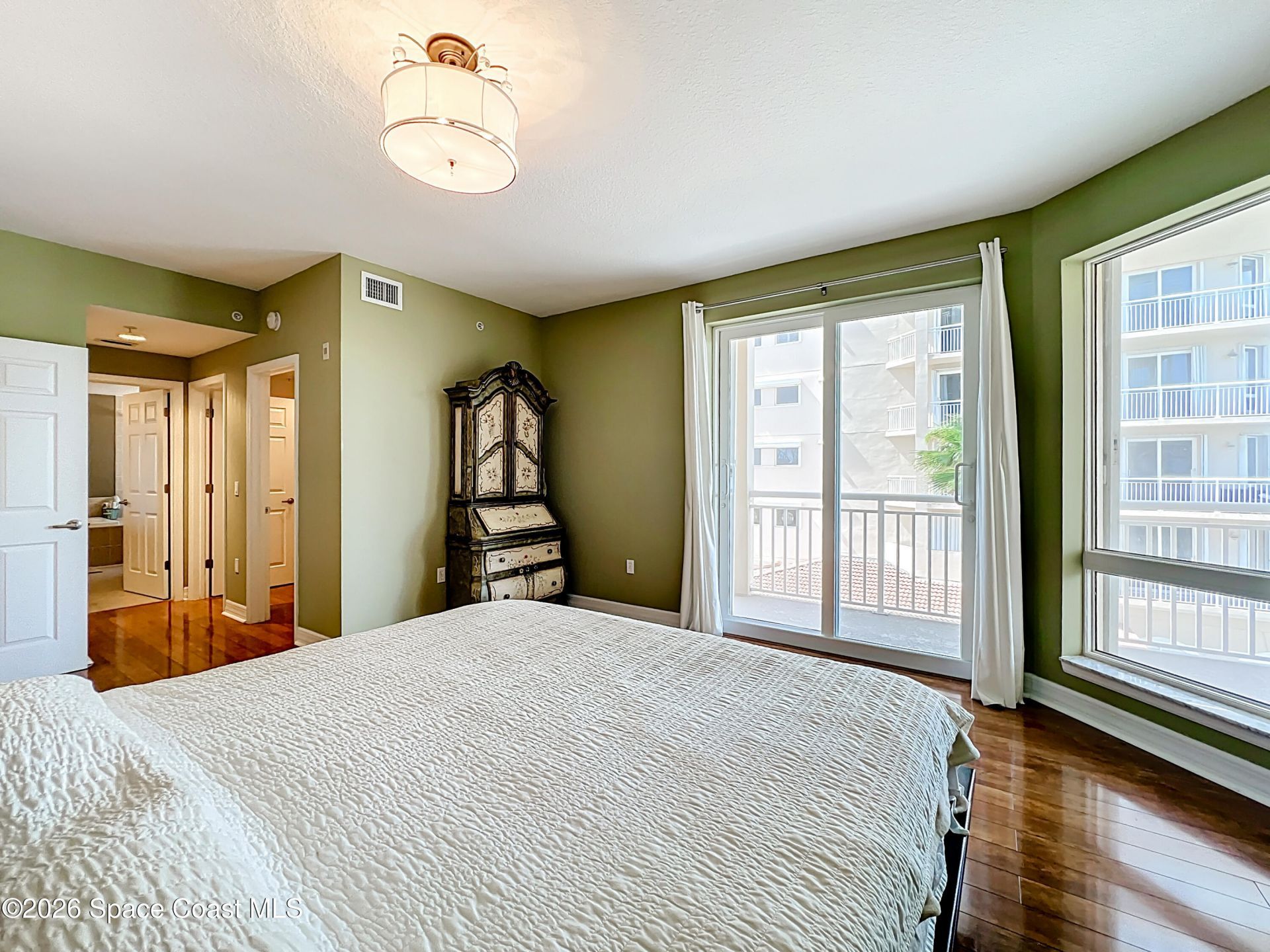 110 Warsteiner Way , Unit 301, Melbourne Beach, FL 32951 Photo