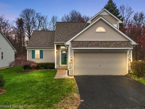 955 Rikki Ann, Wixom, MI 48393