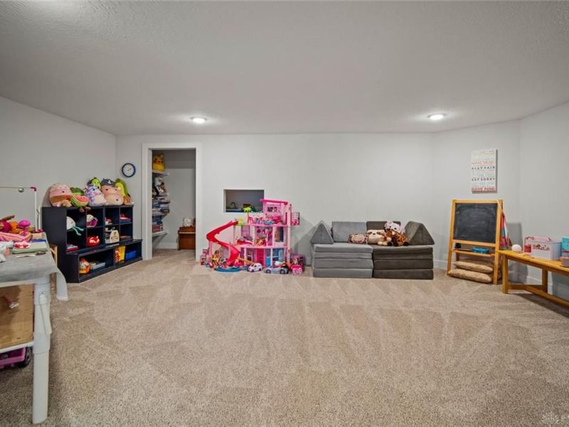 1864 Tossing Mane Court, Centerville, OH 45458 Photo 43