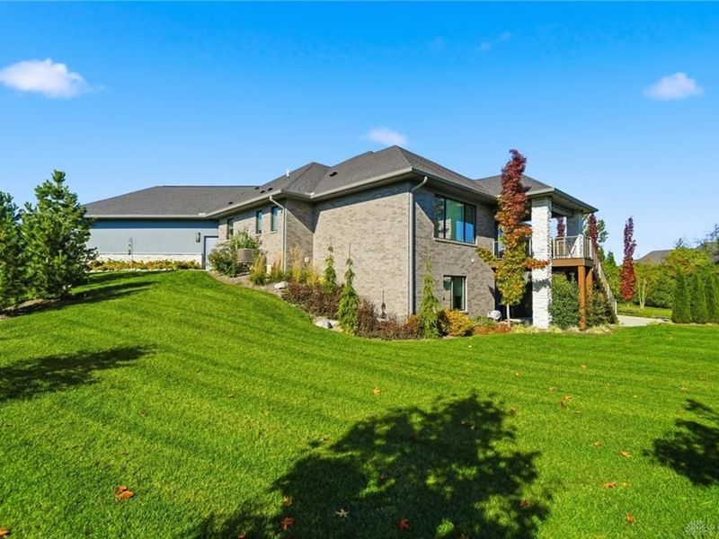 1864 Tossing Mane Court, Centerville, OH 45458 Photo 52