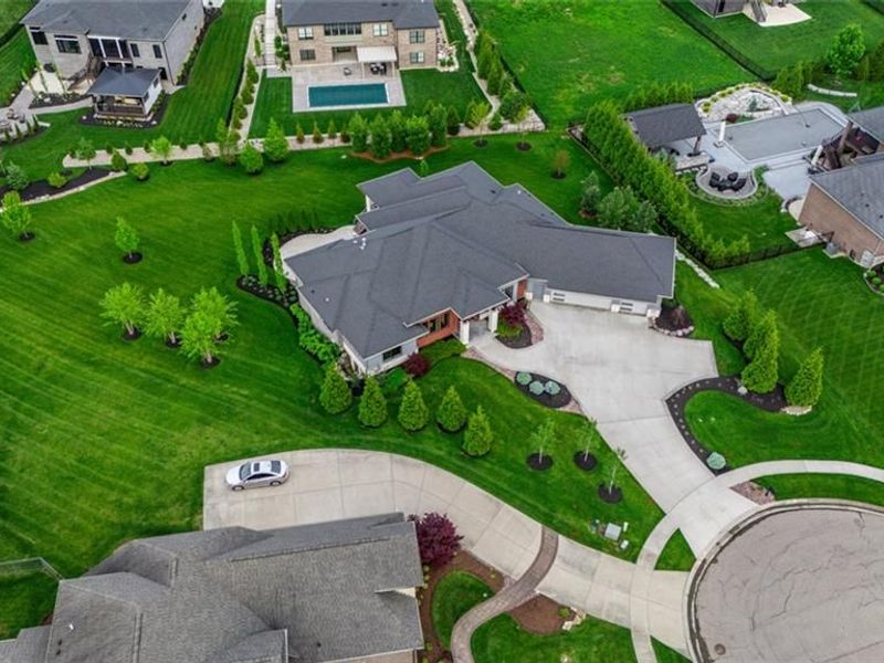 1864 Tossing Mane Court, Centerville, OH 45458 Photo 66