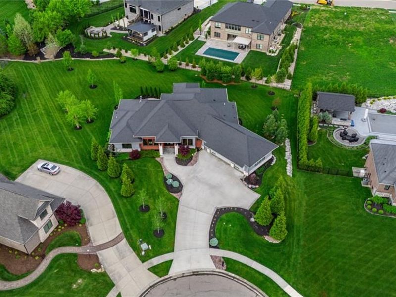 1864 Tossing Mane Court, Centerville, OH 45458 Photo 67