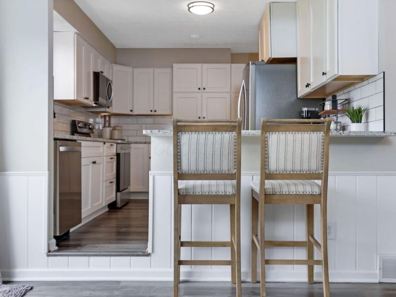 481 Theori Avenue, Columbus, OH 43230 Photo 13