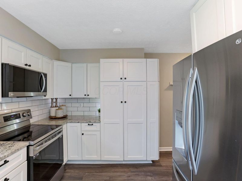 481 Theori Avenue, Columbus, OH 43230 Photo 22