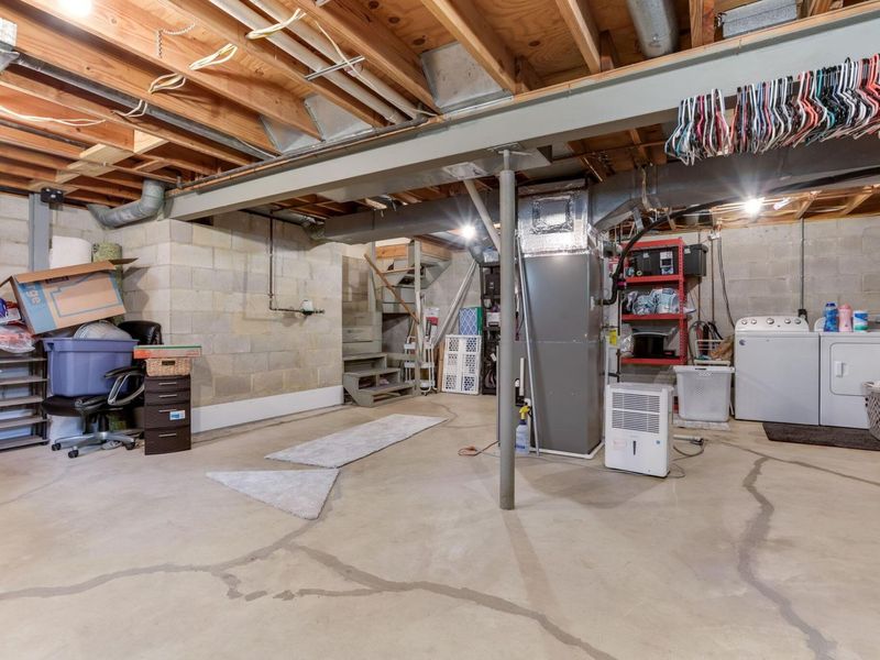 481 Theori Avenue, Columbus, OH 43230 Photo 38