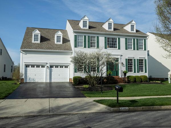 7075 Maynard Place, New Albany, OH 43054